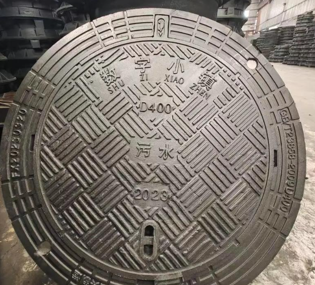 广德球墨铸铁防沉降井盖展示